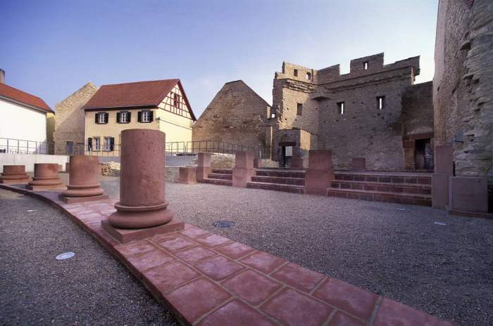 Ingelheim am Rhein - © Michael Schlotterbeck, Kaiserpfalz Ingelheim